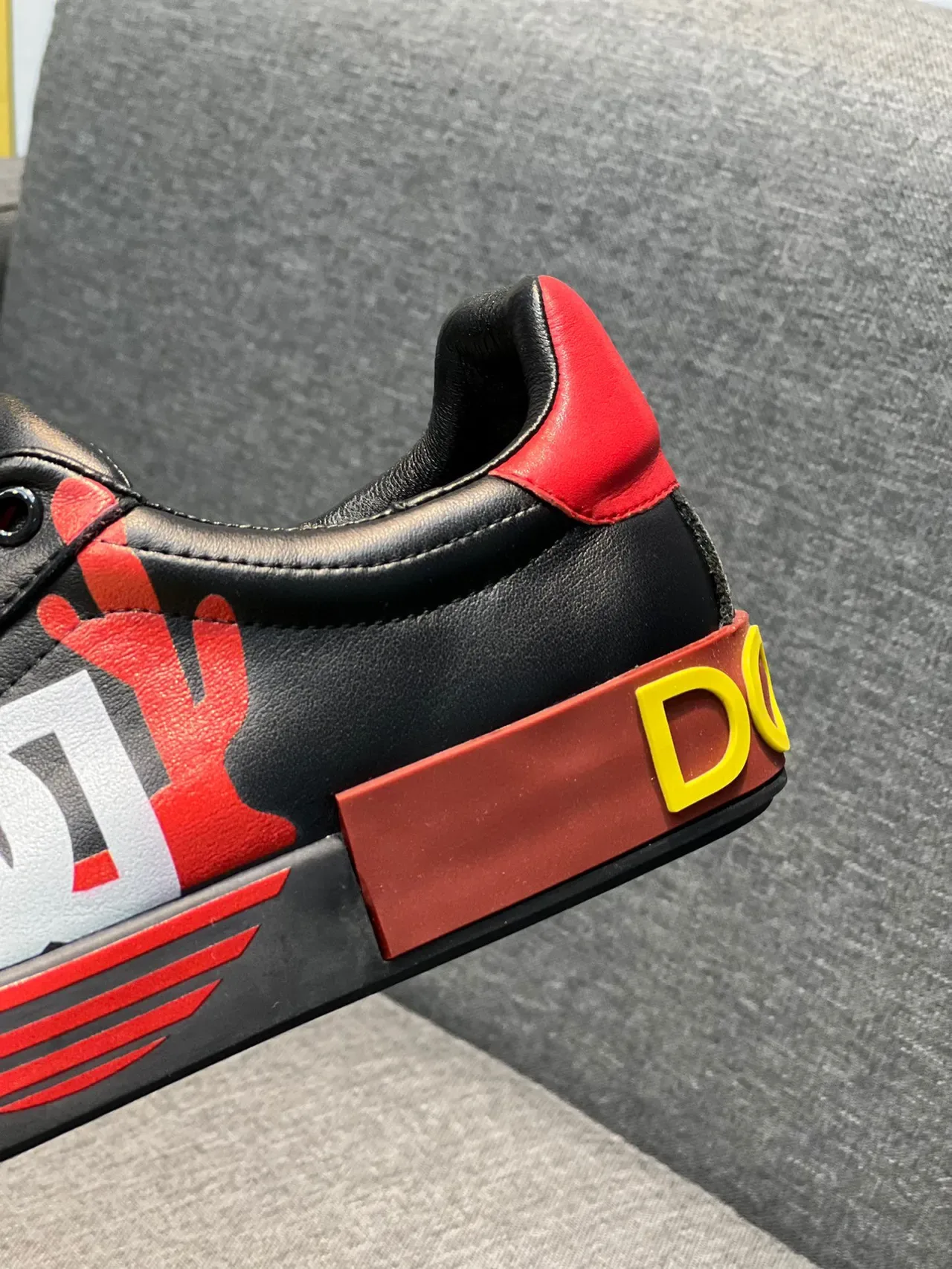 Dolce & Gabbana Logo Gráfico Negro Rojo Amarillo Zapatillas Lifestyle 8