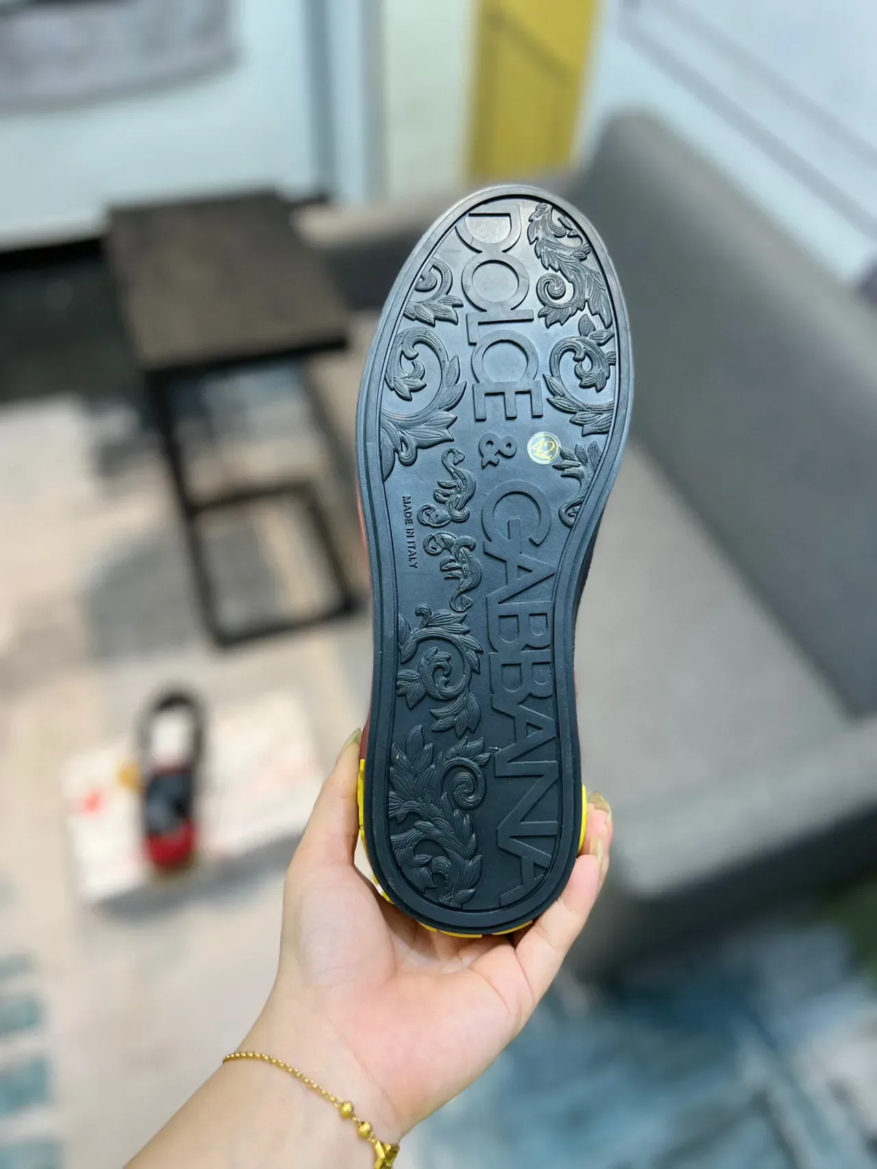 Dolce & Gabbana Logo Gráfico Negro Rojo Amarillo Zapatillas Lifestyle 9