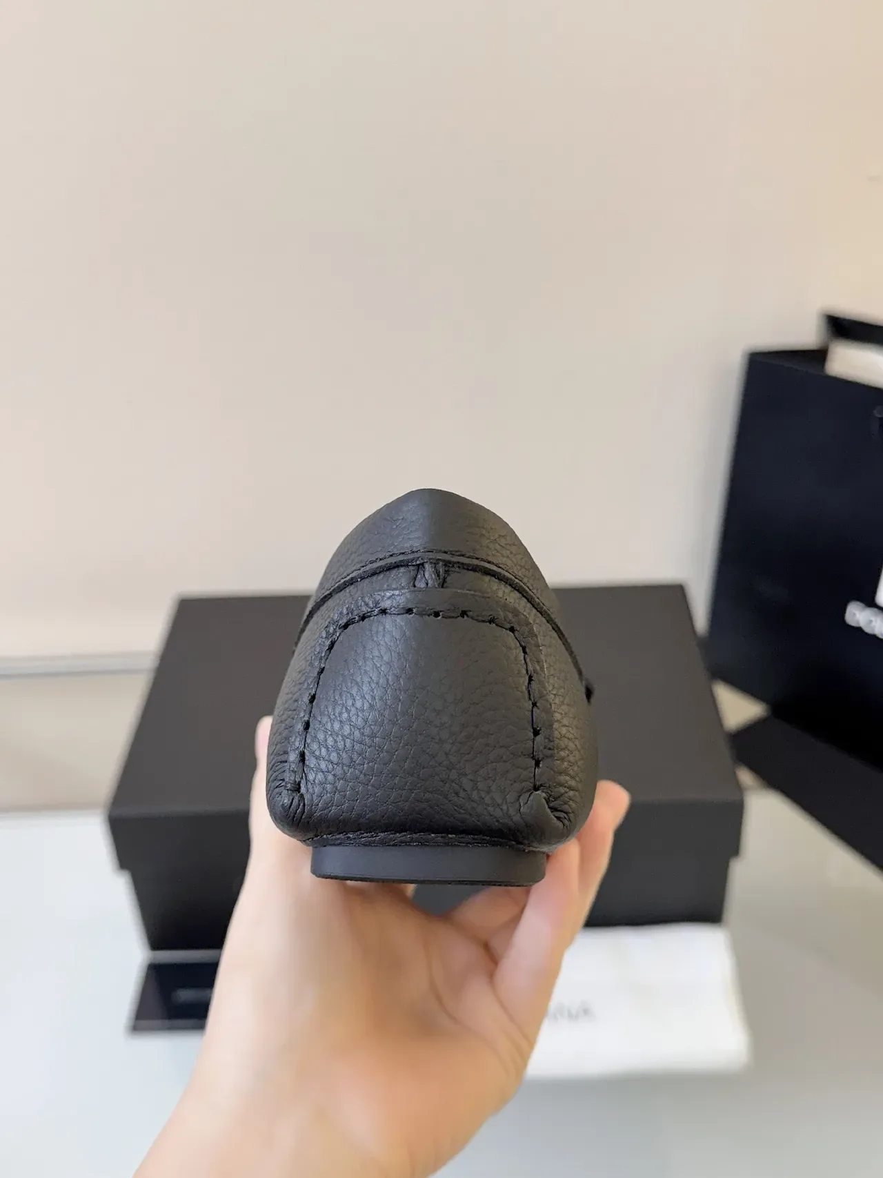 Dolce & Gabbana Portofino 黑色粒面皮乐福鞋 4