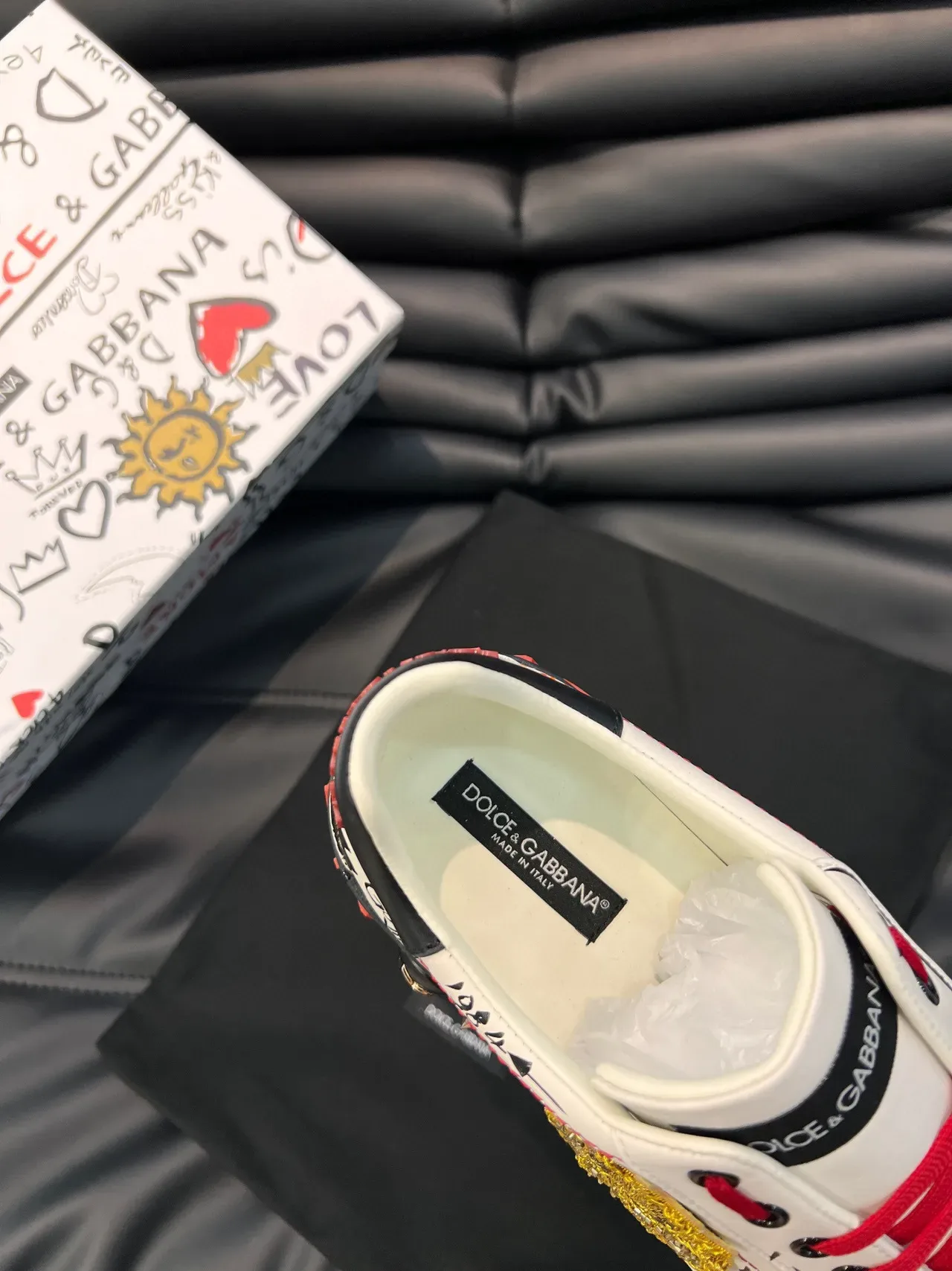 Dolce & Gabbana Portofino 涂鸦印花 铆钉皮革 生活方式运动鞋 3