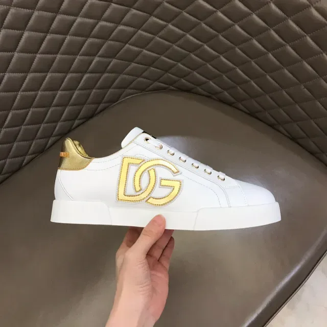 Dolce & Gabbana Portofino أبيض وذهبي أحذية رياضية ستايل حياة 6