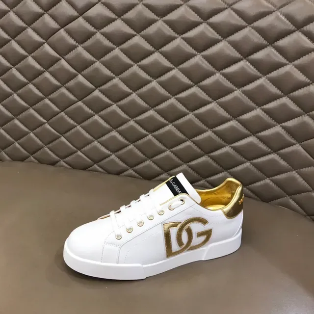 Dolce & Gabbana Portofino أبيض وذهبي أحذية رياضية ستايل حياة 7