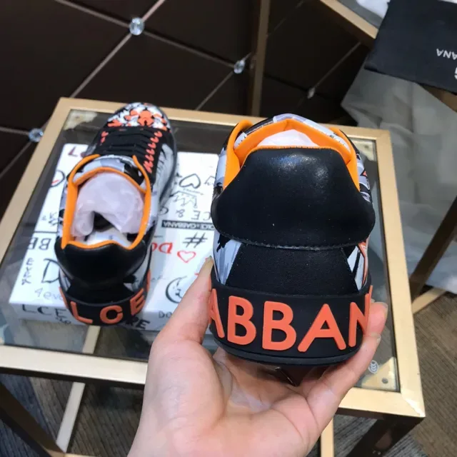 Dolce & Gabbana Zapatillas Lifestyle Negro y Naranja con Estampado de Tigre 6