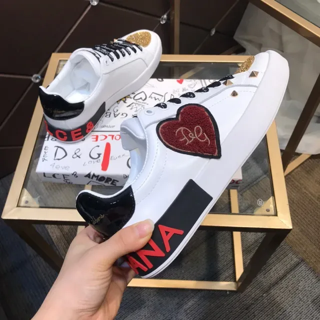Dolce & Gabbana সাদা কালো চামড়া হার্ট সজ্জা লাইফস্টাইল স্নিকার 5