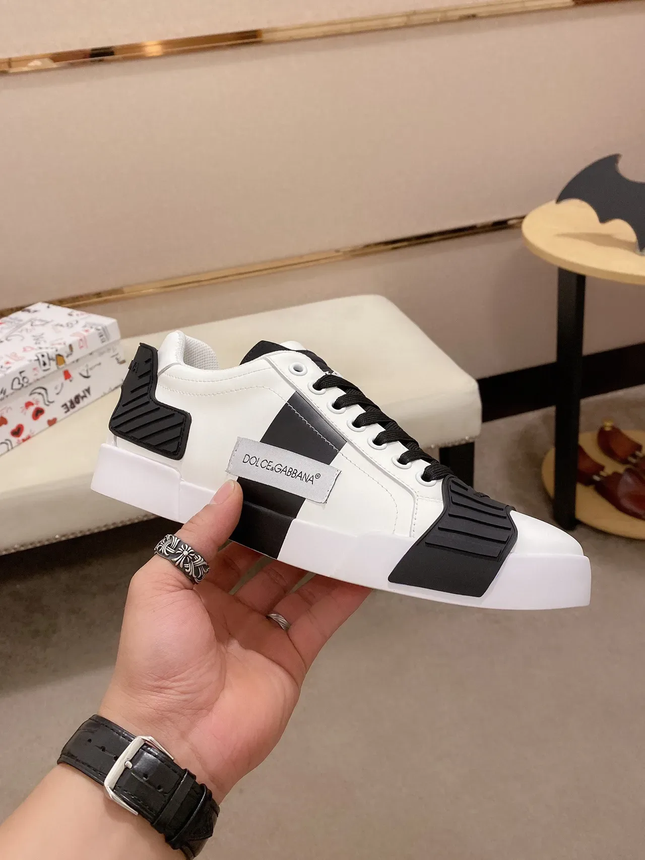 Dolce & Gabbana 白黑皮革鞋面橡胶覆盖生活运动鞋 7