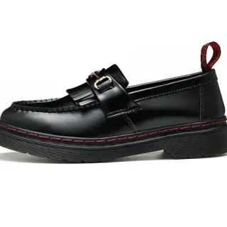 Dr. Martens 1461 काला लाल चिकना चमड़ा Moc-Toe सिलाई लोअफर