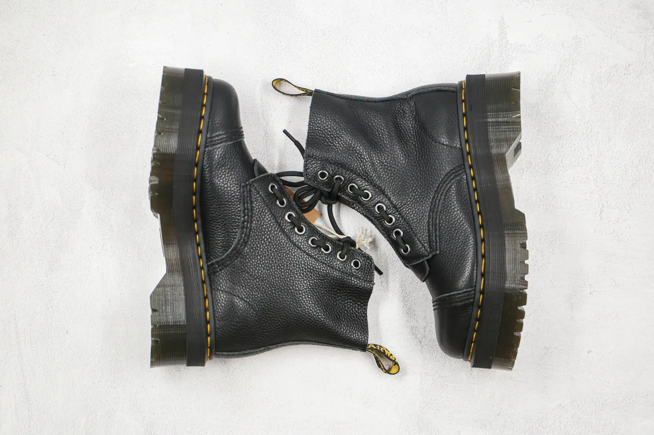 Dr. Martens Jadon Platform Noir Cuir Granité Cap Toe Botte Martin 3