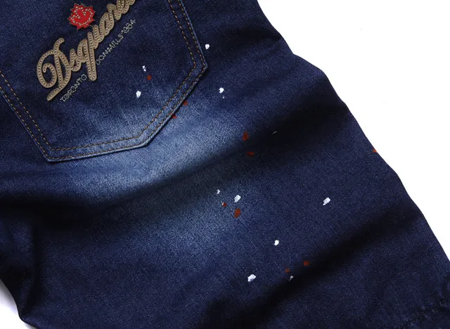 Dsquared2 Short de Denim Azul Multicolor Distressed com Punhos Enrolados 2