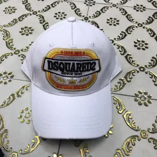 Dsquared2 ICON ক্রেস্ট উভয়ান্ত্রিত সাদা বেসবল ক্যাপ