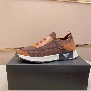 Emporio Armani Marrón Beige Slip-On Zapatillas Lifestyle de Tricô con Correa de Cuero en Capas