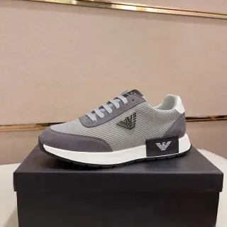 Emporio Armani ধূসর কালো রিবড নিট উপর সুয়েড ওভারলে লাইফস্টাইল স্নিকার