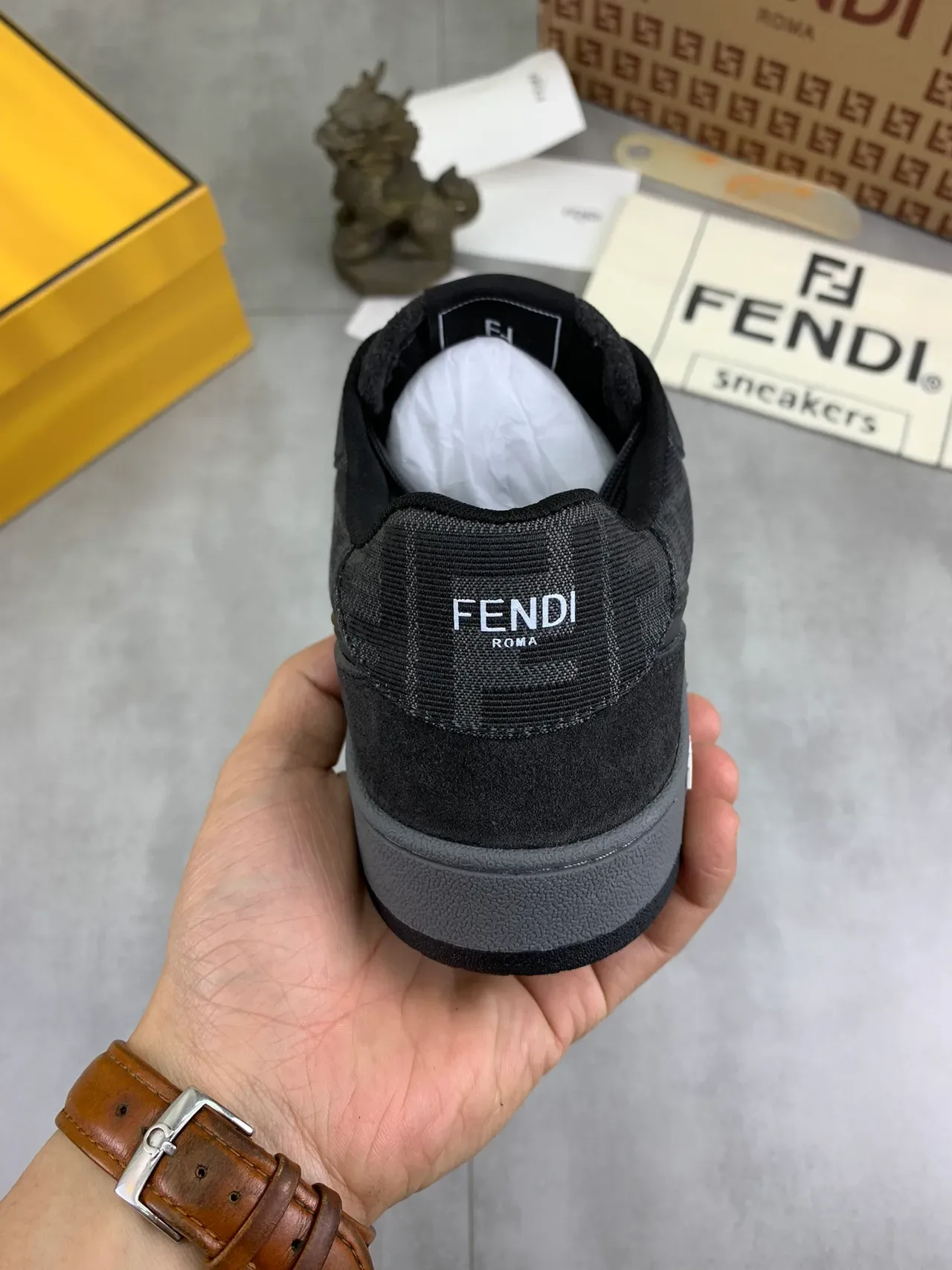 फेंडी काला भूरा Monogram Jacquard Textile Suede Overlays Lifestyle Sneakers 3