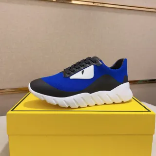 Fendi Sapatilhas Chunky com solado azul negro e parte superior de malha