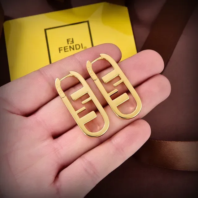 Fendi FF Hoop Or Logo Motif Boucles d'oreilles 4