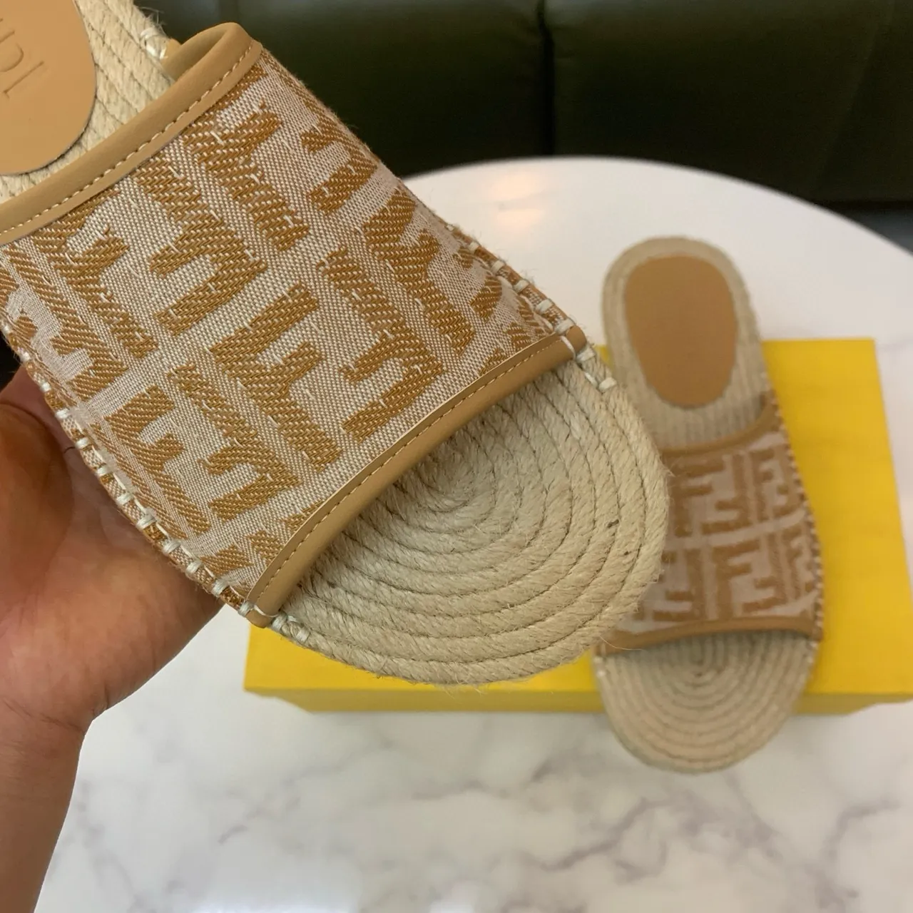 Fendi FF Monogram Espadrille Zapatilla Beige Marrón Correa de Jacquard Suela Trenzada Zapatillas 6