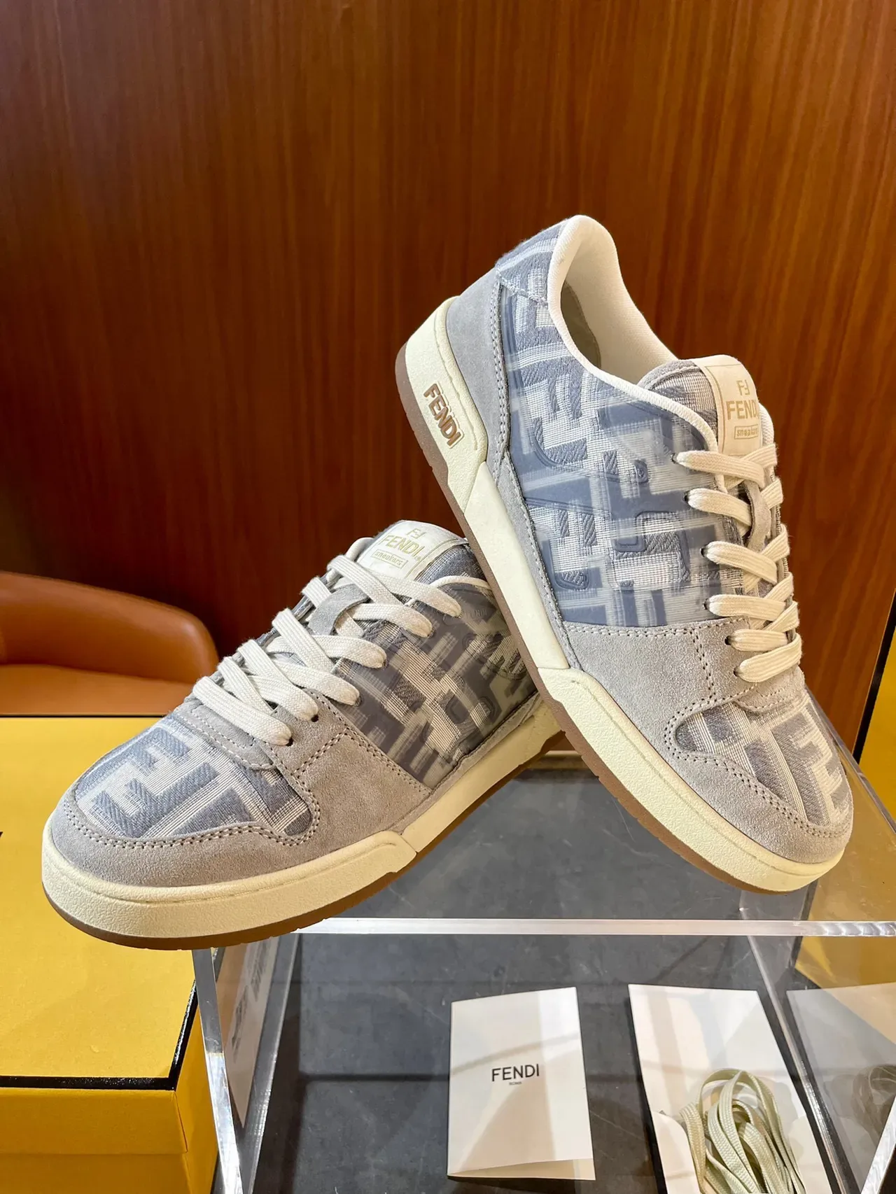 Fendi FF Sneaker 蓝色米色印花提花麂皮拼接运动鞋 8