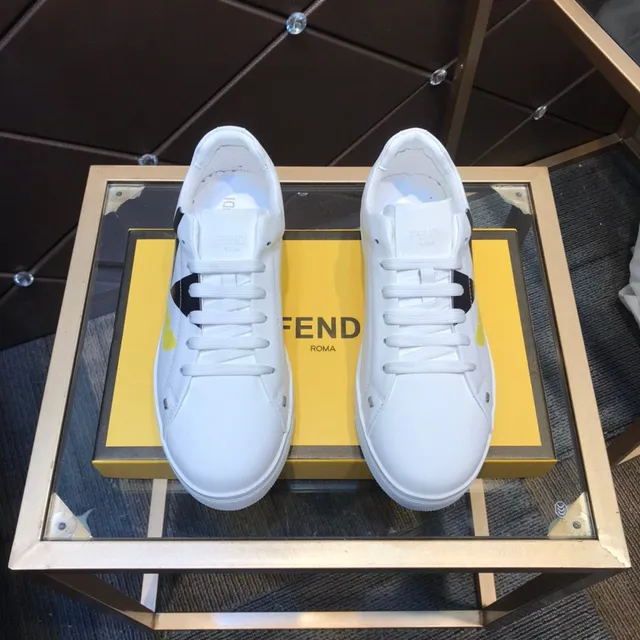 Fendi Monster sneaker branco preto amarelo sneakers lifestyle 9