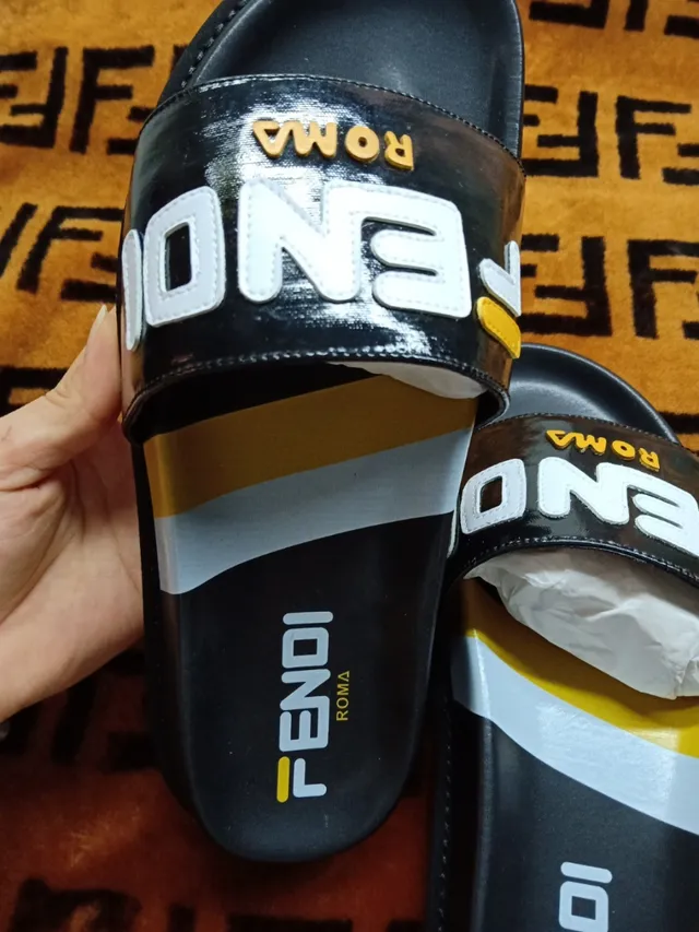 Fendi Roma Logo Strap Black Slippers 2