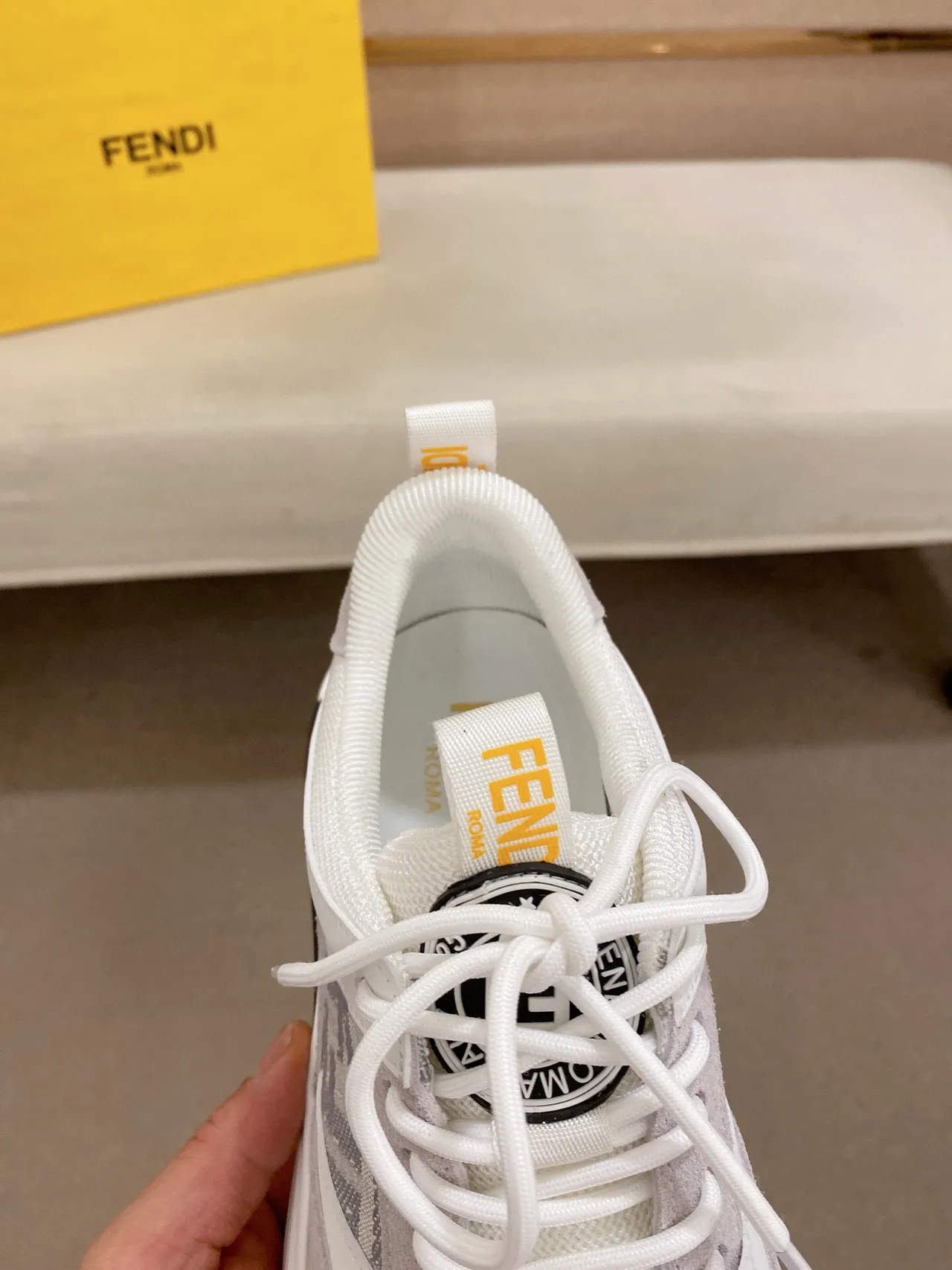 Fendi Track Trainer 灰色 Monogram 厚底运动鞋 6