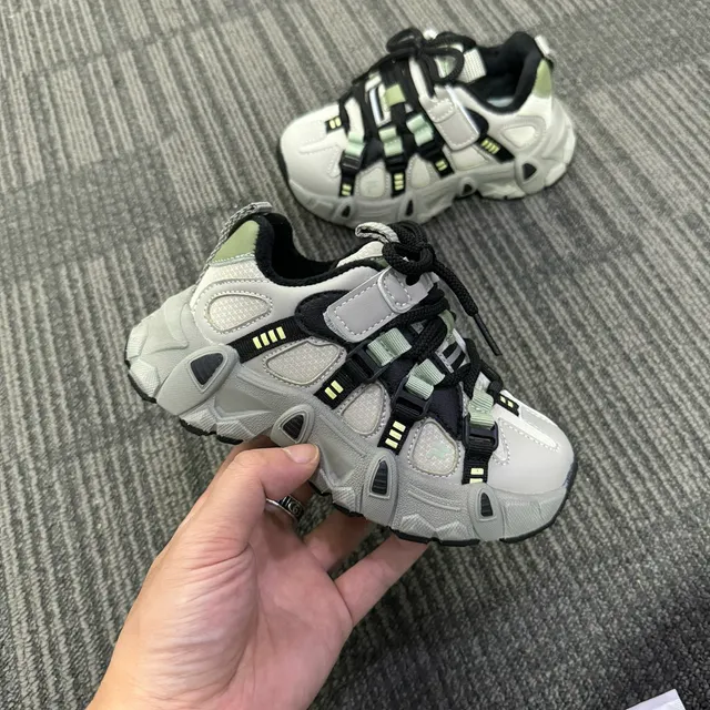 Fila Disruptor Gris Noir Semelle Hybride Fermeture Lacets et Sangle Chaussures Chunky 8