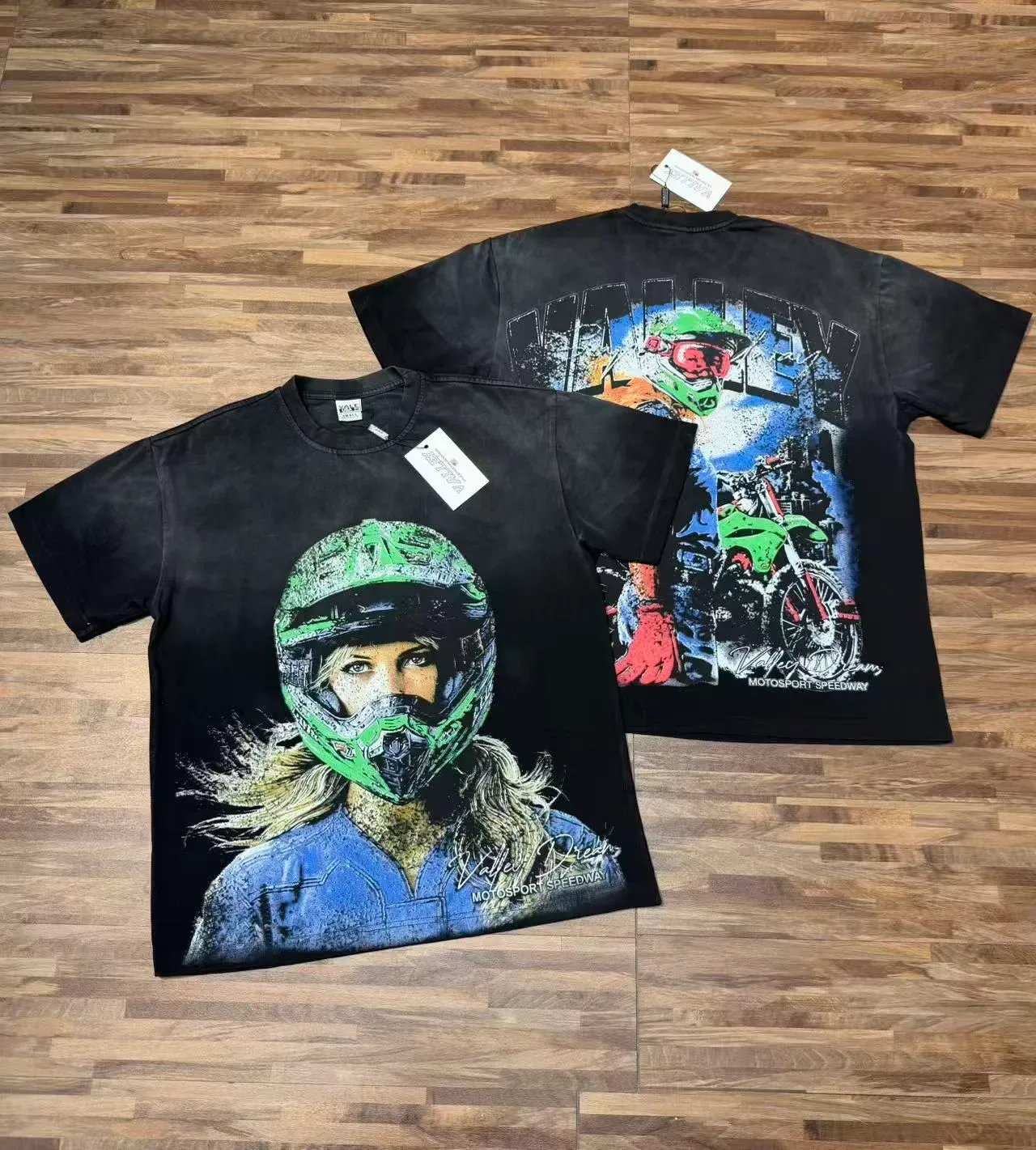 Black and Yellow Graphic Print Motorsport Helmet T-Shirt 10