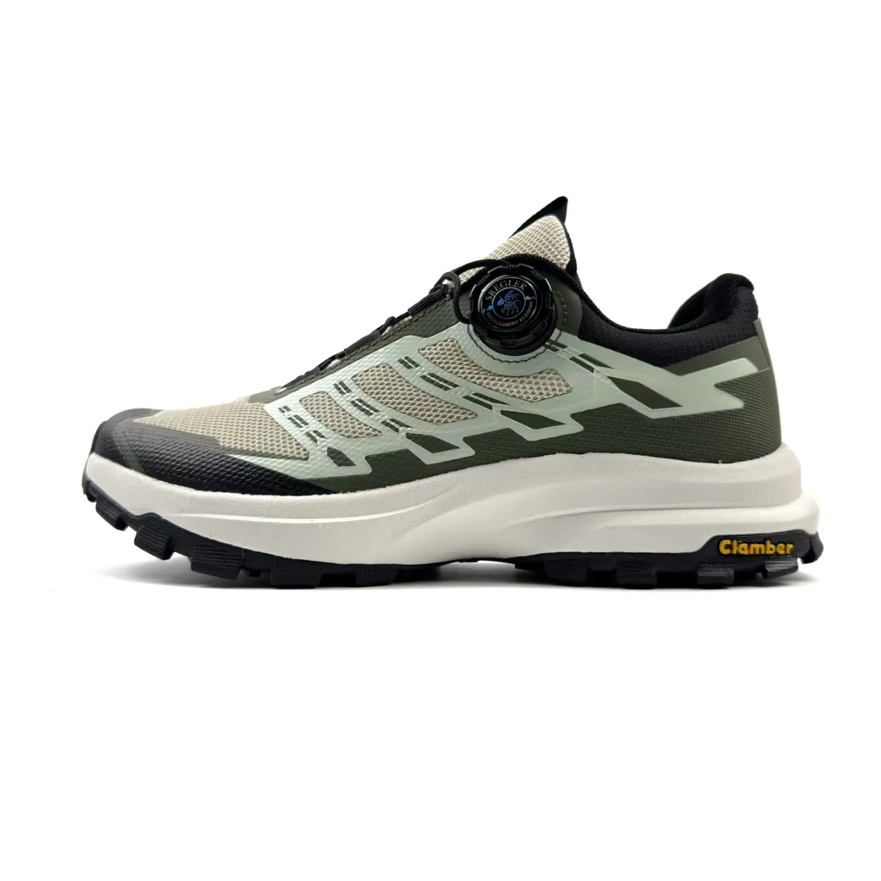 Chaussures de trail running noires BOA Dial 7