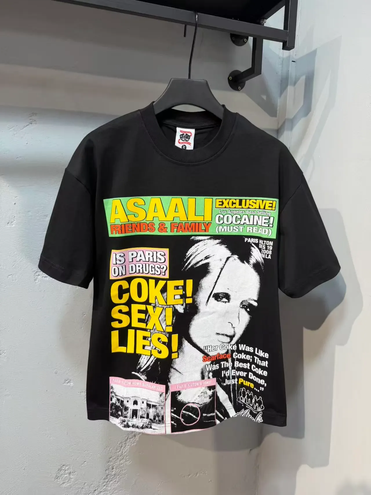 Black Graphic-Print Oversized T-Shirt 5