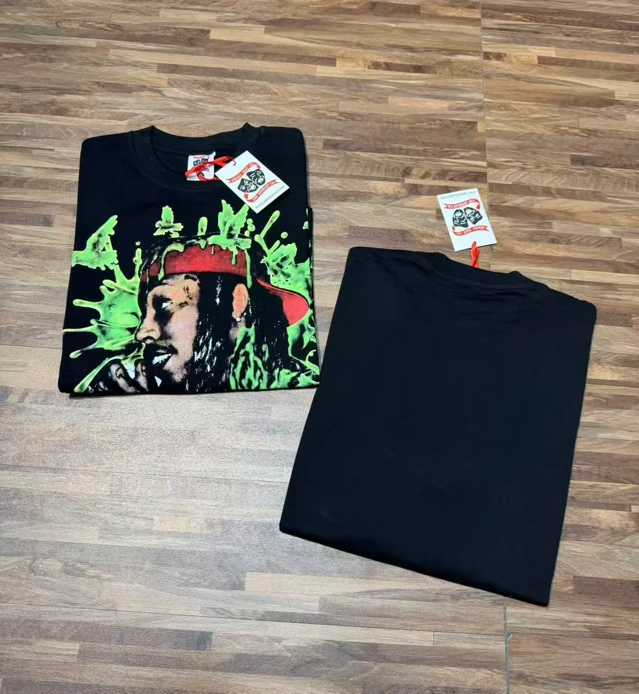 Black Graphic-Print Oversized T-Shirt 5