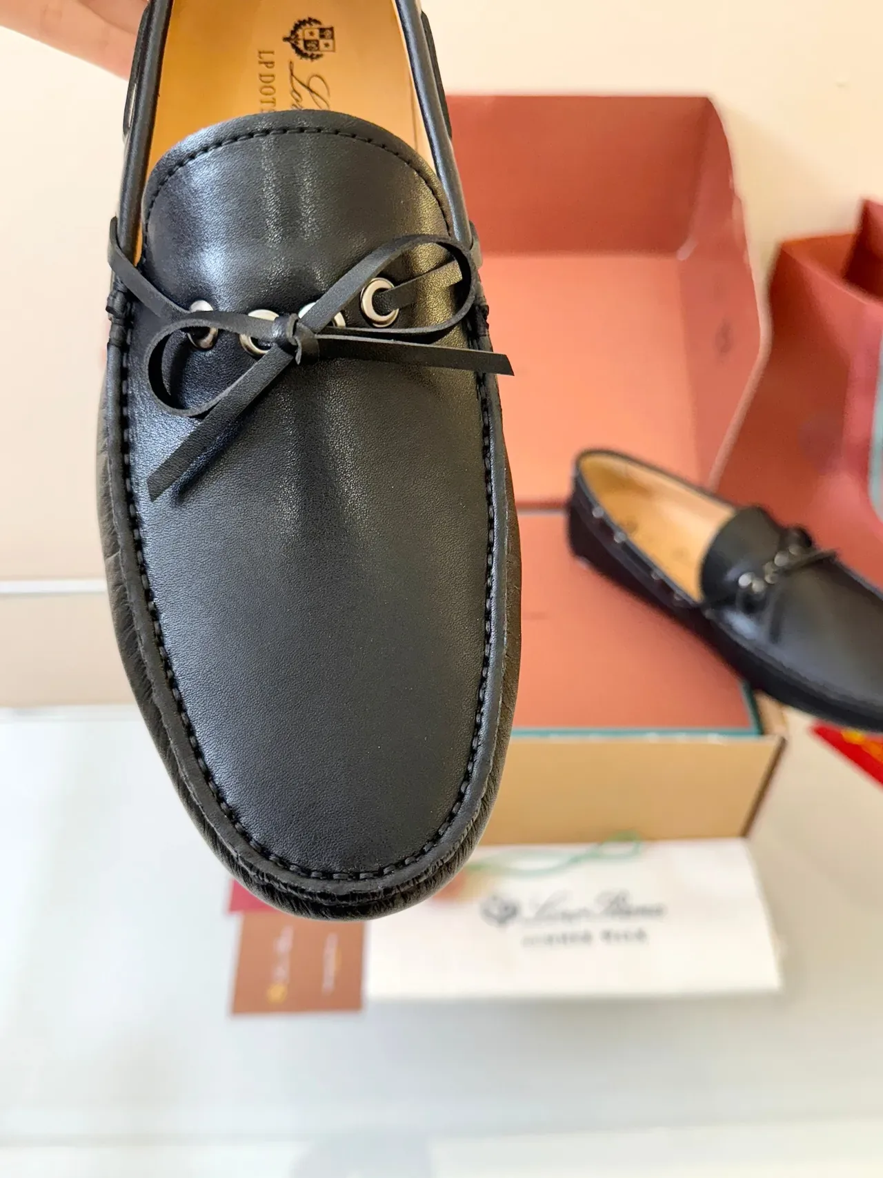 Black White Leather Side Grommets Loafer 3