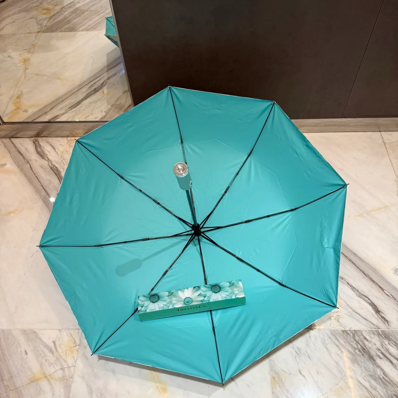 蓝白花卉印花雏菊手提包 3