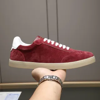 Zapatilla lifestyle de ante burdeos low-top