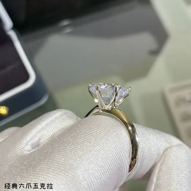 Classic Six-Prong Solitaire Round Brilliant Cut Ring 5