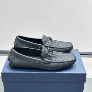 Mocasines de cuero texturizado gris oscuro con bit