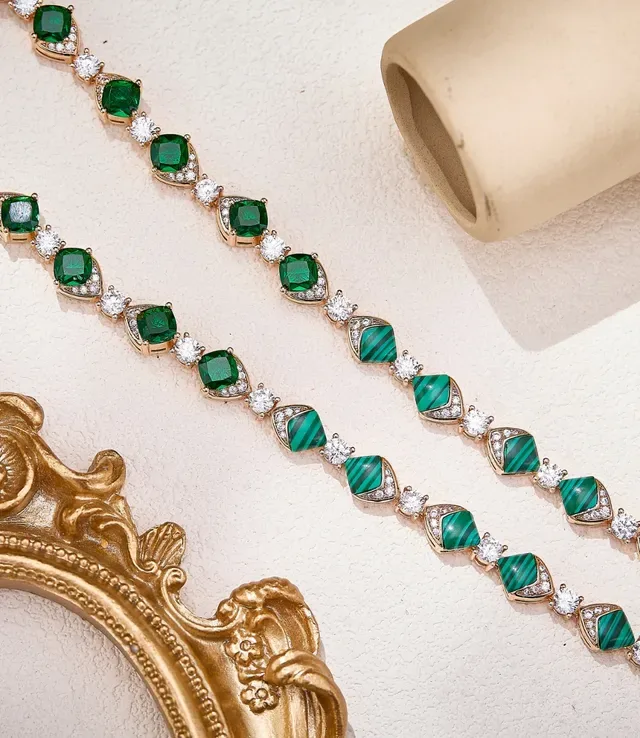Fan-Shaped Malachite and Diamond Pendant Necklace 2