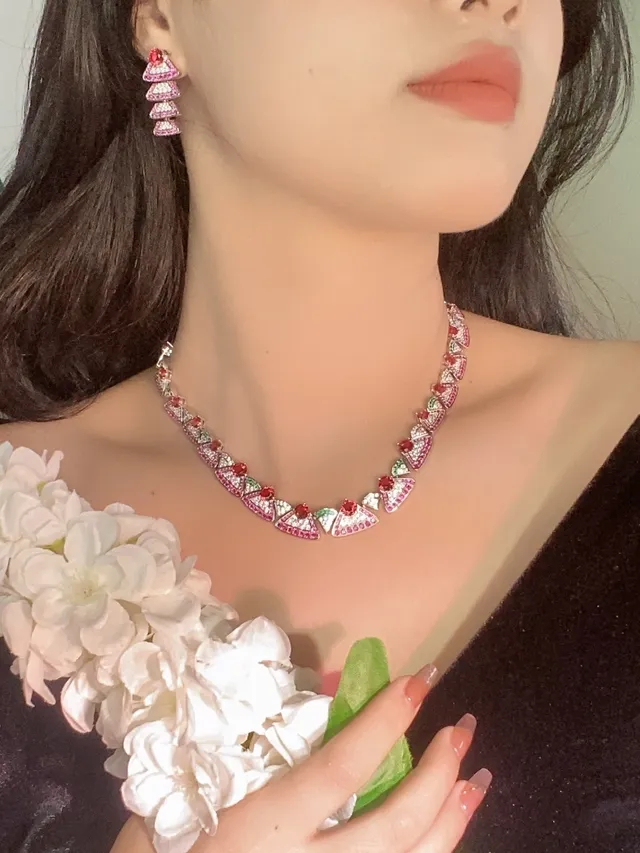 Geometric Triangular Pavé Gemstone Collar Necklace 8