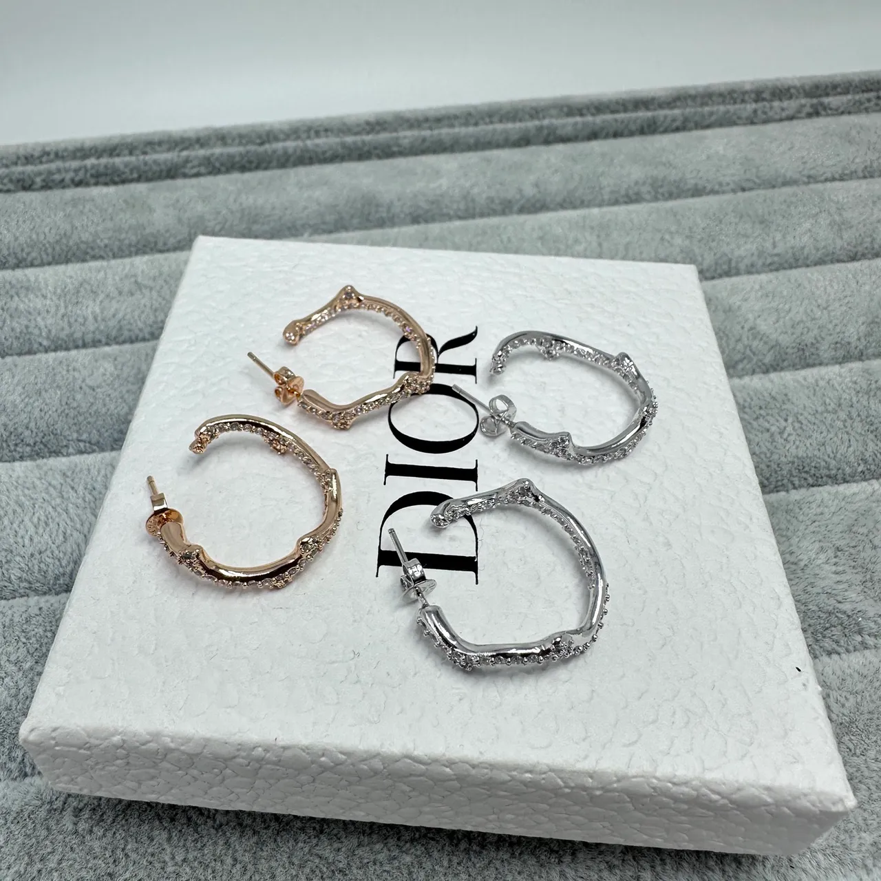 Boucles d'oreilles à boucle cristal Pavé ton doré et argenté organiques 4