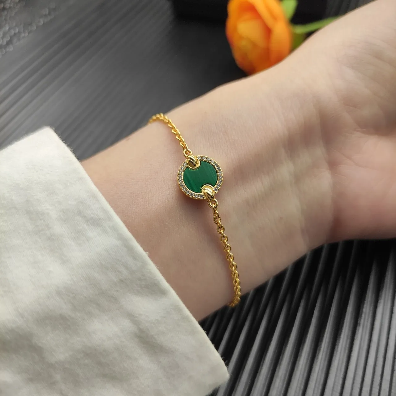 Gold Green Chain Link Malachite Cabochon Bracelet 5