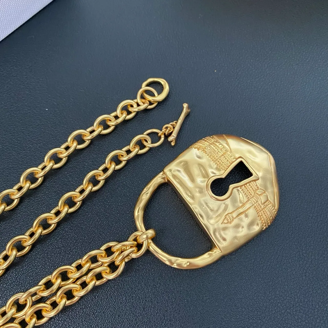 Gold Padlock-Shaped Textured Surface Necklace 4