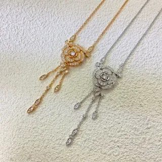 Collier avec Pendentif Floral en Or et Argent avec Pierres Pavé-Set