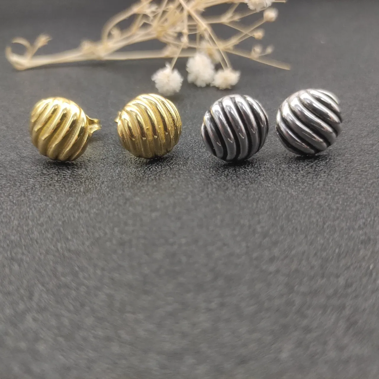 Gold Silver Ribbed Spherical Stud Earrings 7