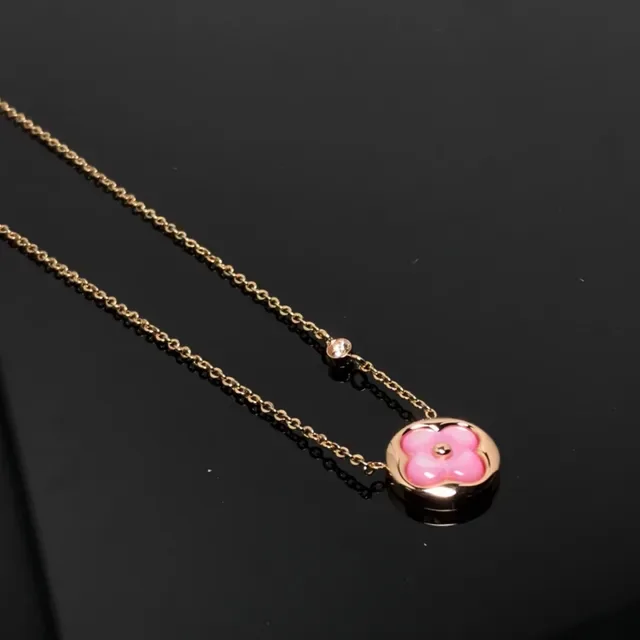 Gold-Tone Pink Floral Mother-of-Pearl Pendant Necklace 4