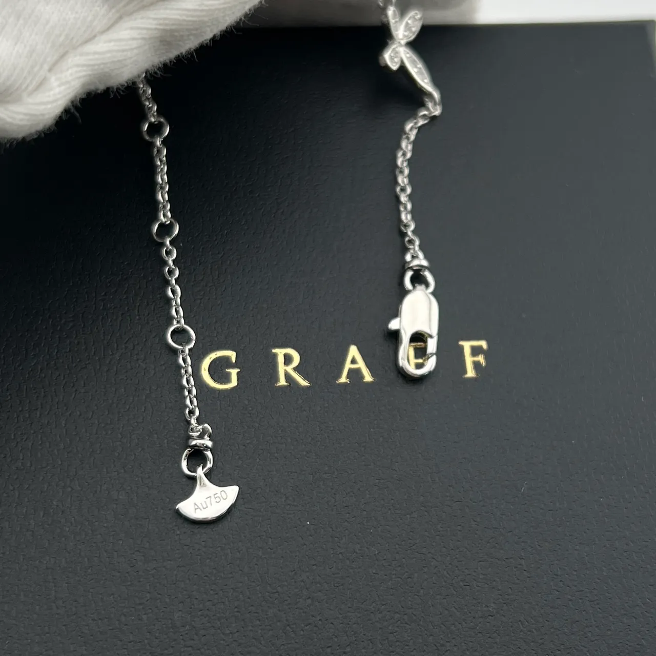 Graff Diamond Butterfly Motif Bracelet 3