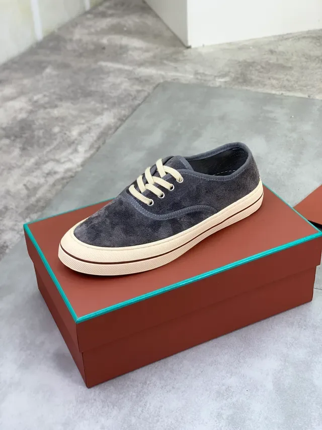 Gray Beige Suede Upper Laces Sneakers 4
