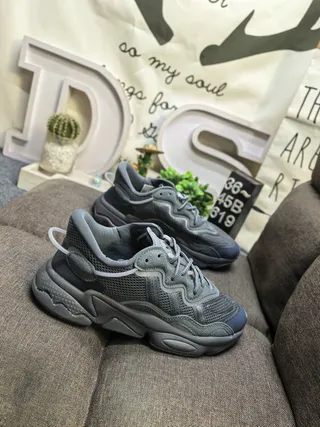 Gray Wave-Overlay Chunky Sneakers 17