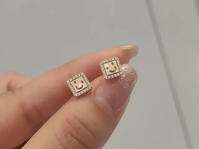 HEFAI Square Smiley Face Red Enamel Pavé Stud Earrings 4