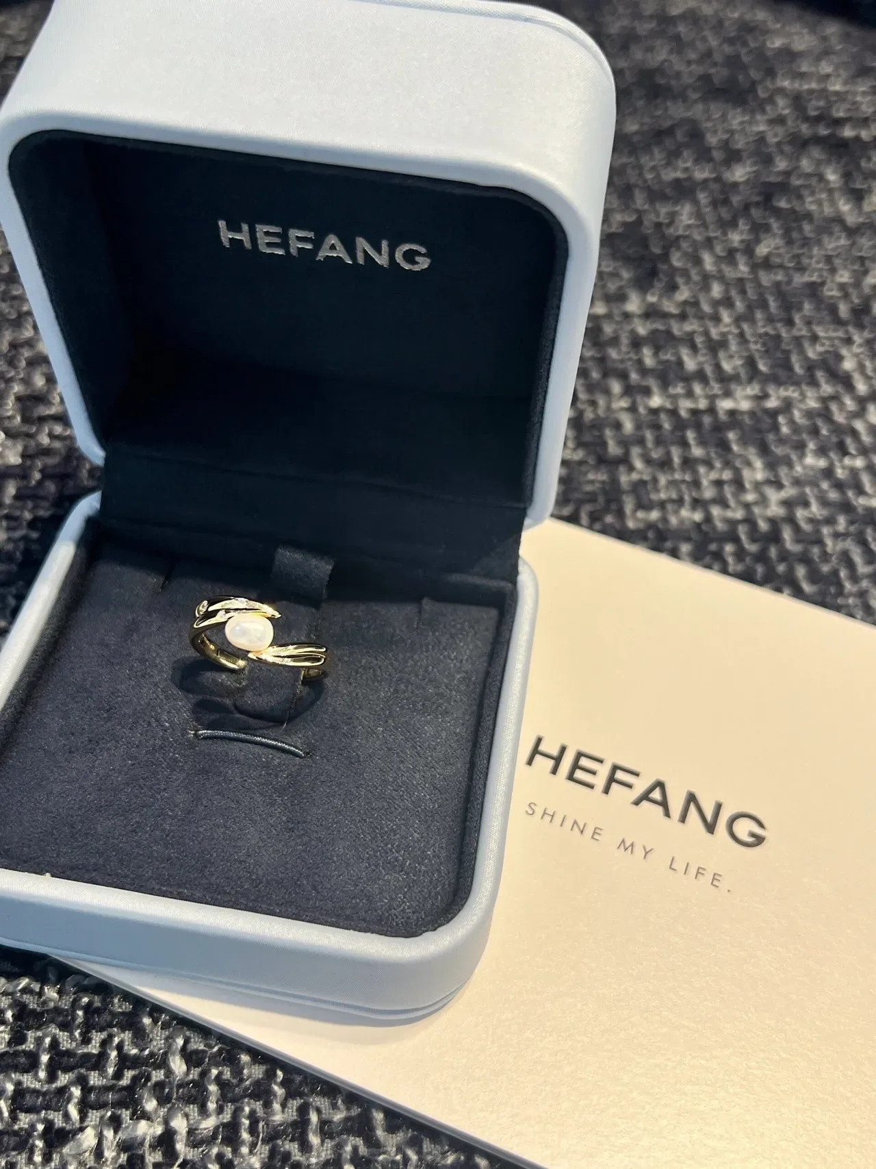 HEFANG 不对称珍珠配饰 金色 开放式手镯 6