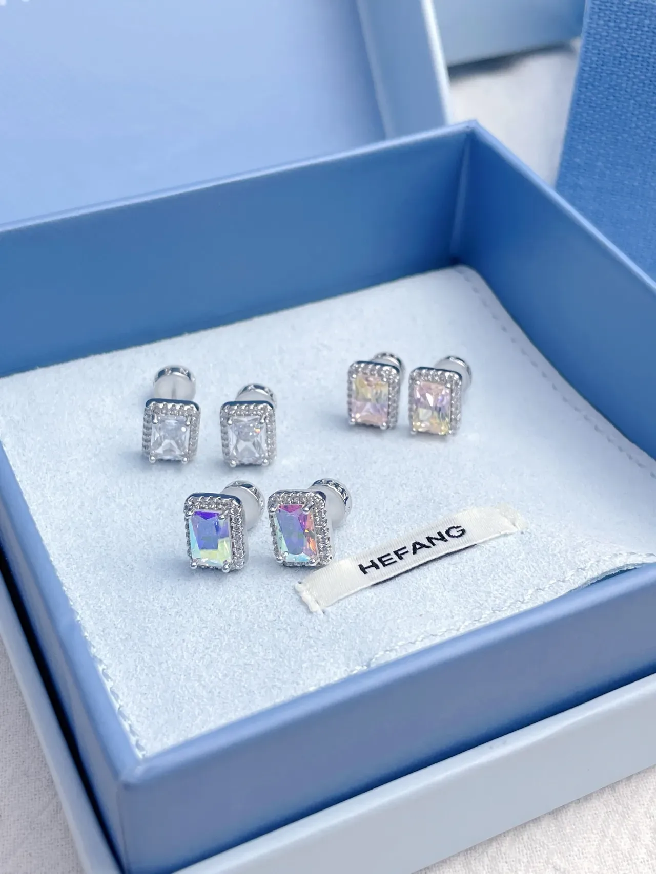 HEFANG Rectangular Halo Stud Earrings 4