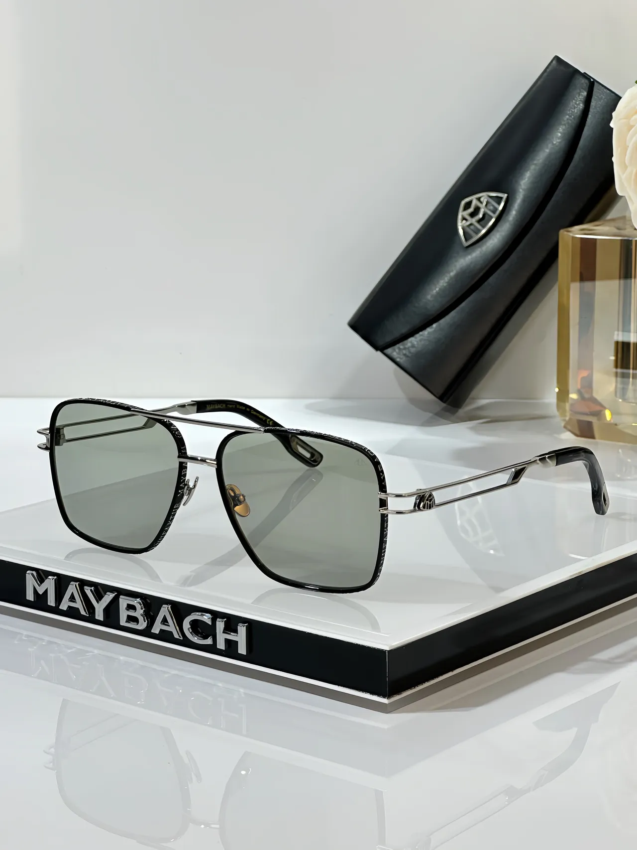 MAYBACH Óculos de Sol Preto Dourado Quadrados Aviador Dupla Ponte 9