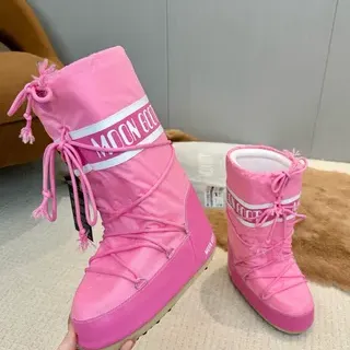Moon Boot ক্লাসিক গোলাপি ড্রস্ট্রিং স্নো বুট