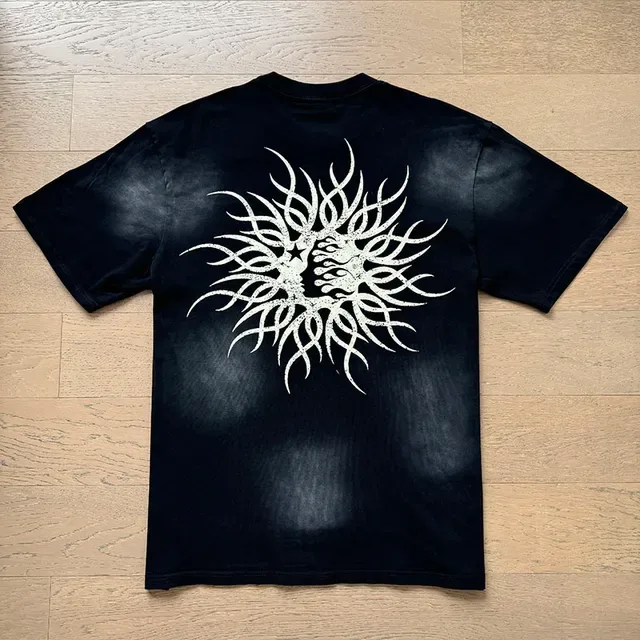 NEIGSTAR Graphic-Print Washed Black T-Shirt 4